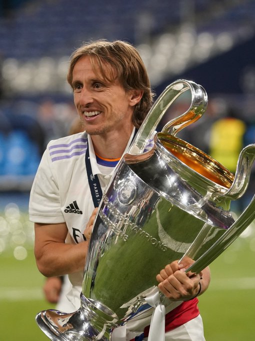 詹姆斯：纪录告破没有任何遗憾，因为我们赢球了