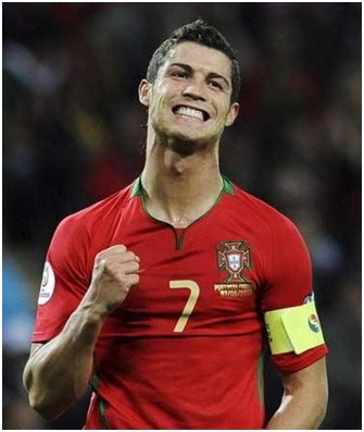 国安赛前训练人员齐整，达万、侯森跟队，乃比江“爆射”法比奥