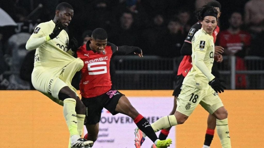 西媒：阿姆拉巴特已前往摩洛哥，不会随贝蒂斯征战本轮欧联